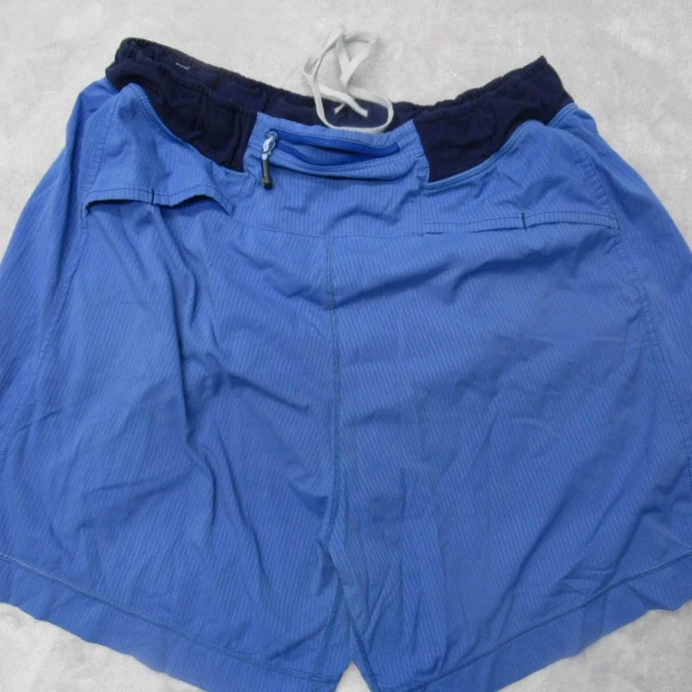 Lululemon Shorts Mens Medium Blue‎ Striped Drawcord Waist Wet Dry Warm 28 Flex
